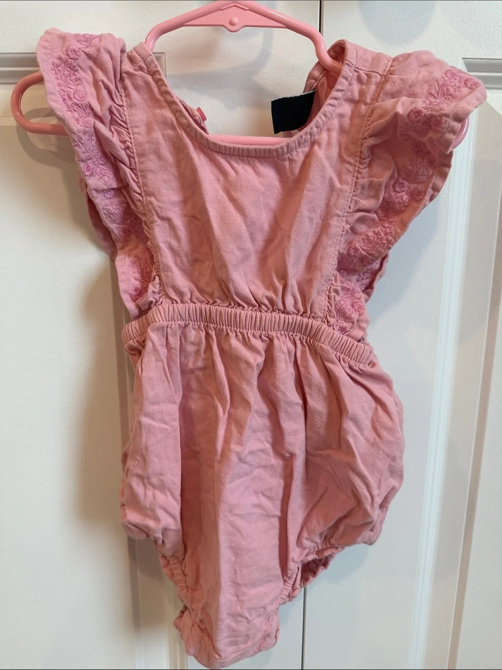 Baby girl gap onesie romper